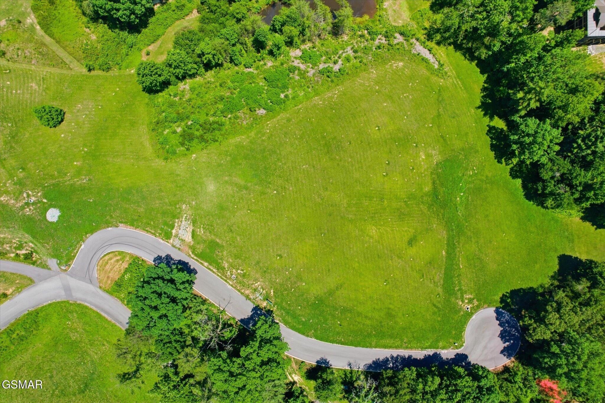1 Max Ridge Lane