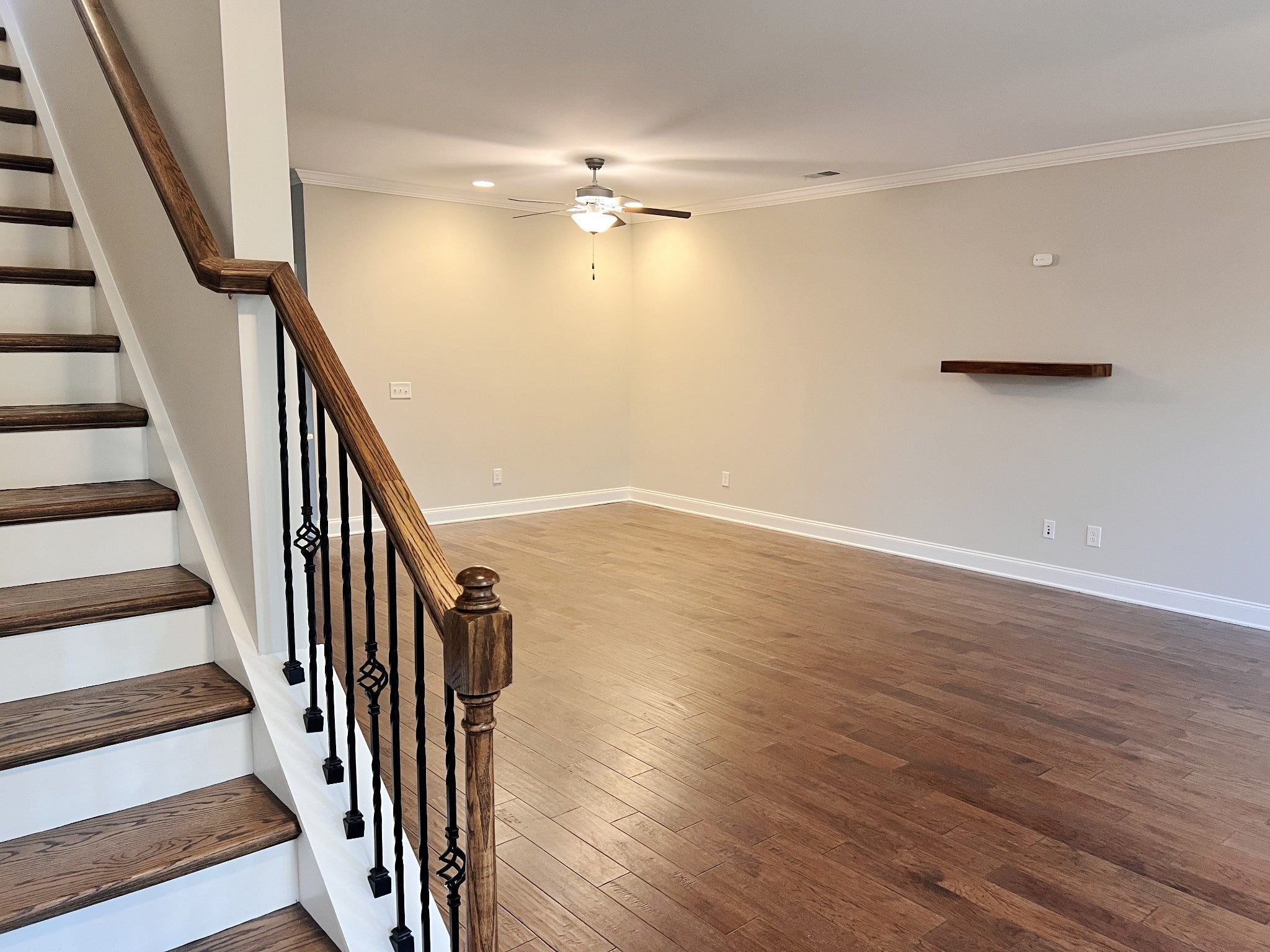 1733 Old Drakes Creek Rd