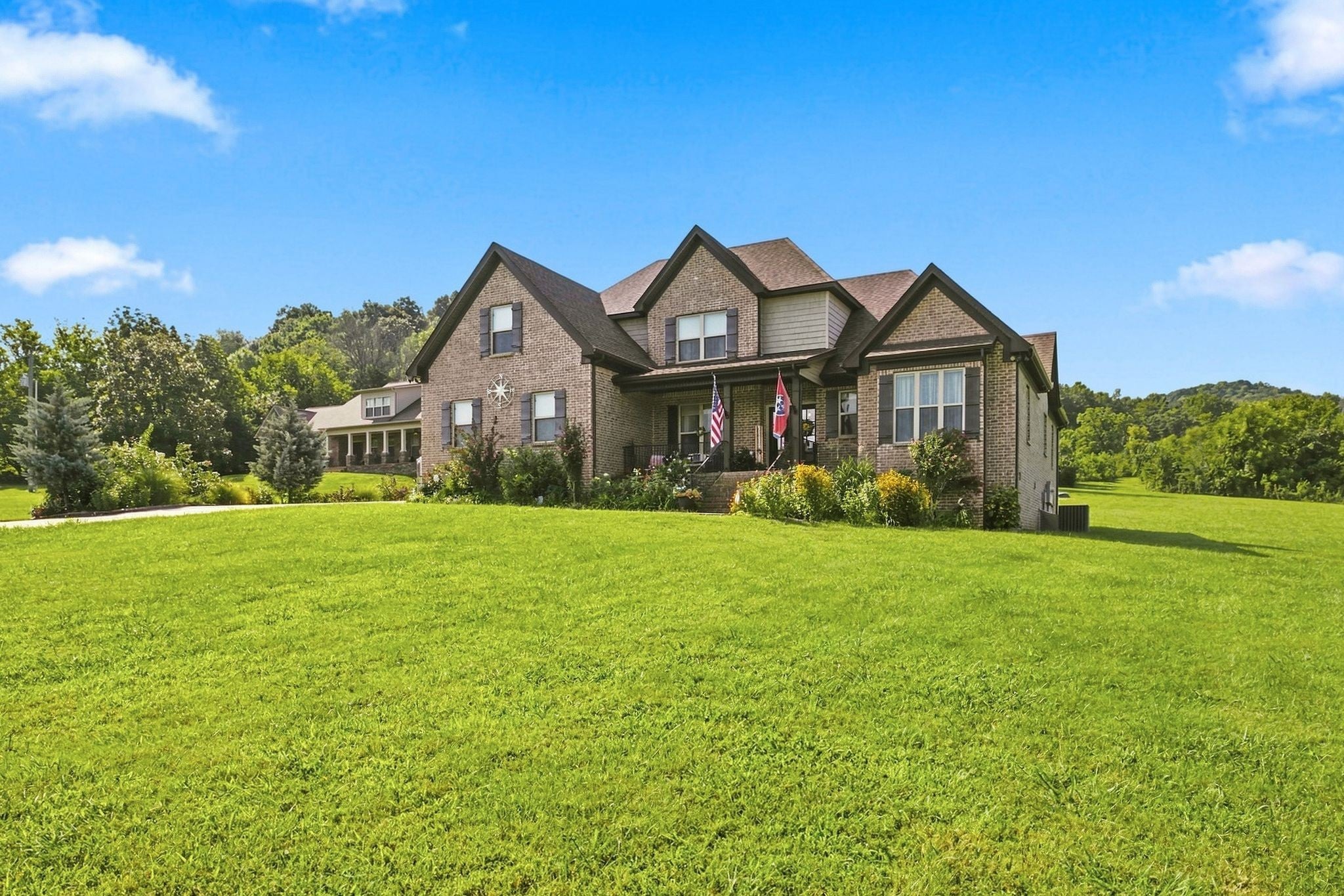 1773 Kennedy Creek Rd