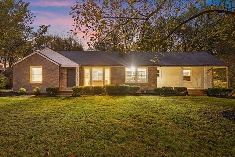 1139 Winding Way Nashville TN 37216