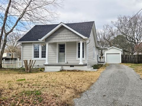 506 1st St, Lawrenceburg, TN 38464 - MLS#: 2790003