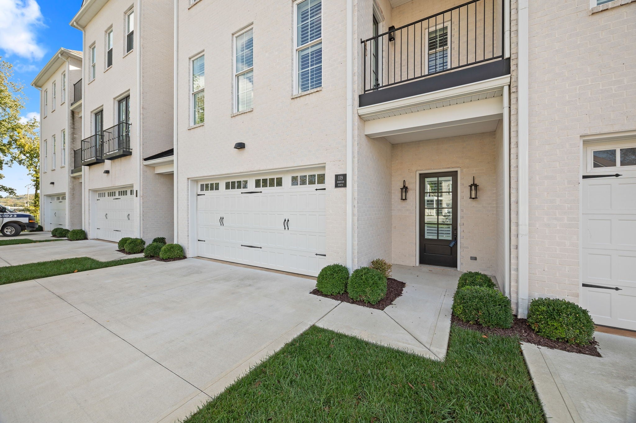119 Downton North Dr