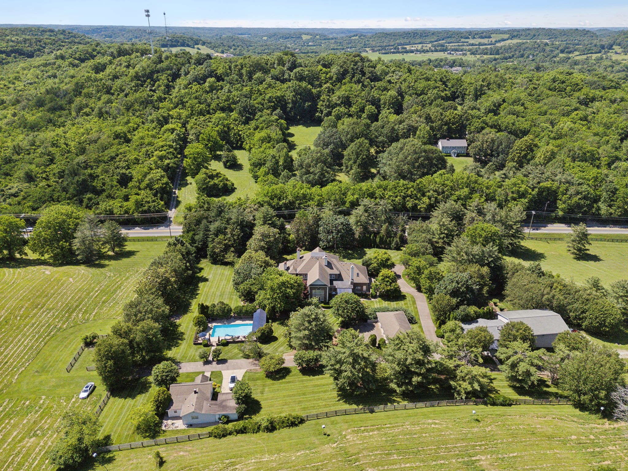 Middle Tennessee Properties 2 4750 Columbia Pike