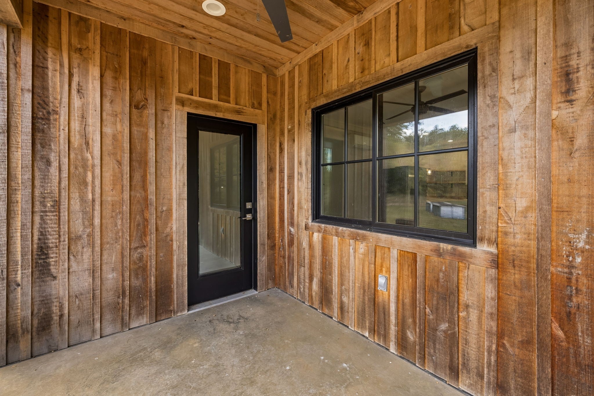 3600 Dee Oguin Rd