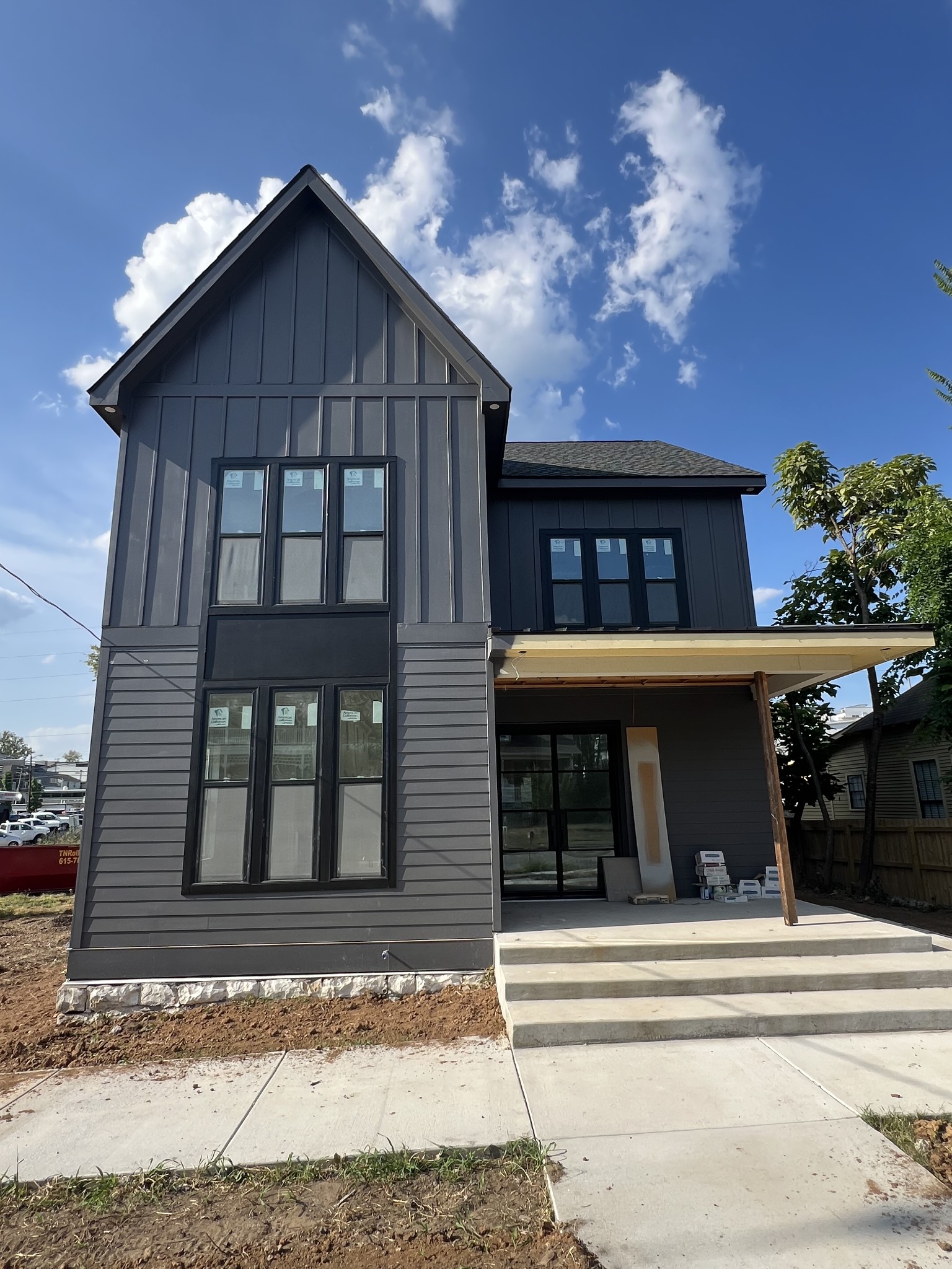 View Nashville, TN 37209 house