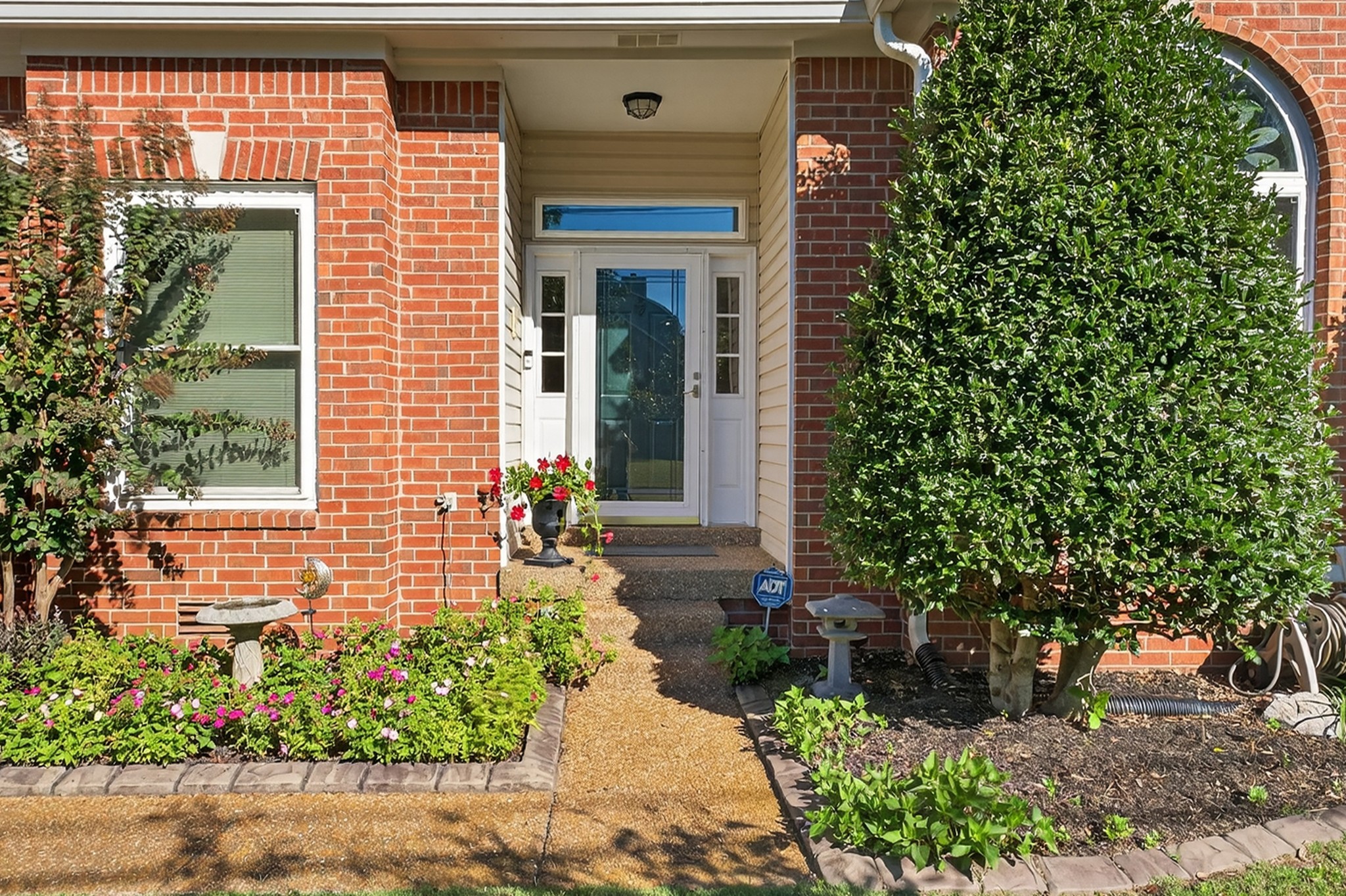 2112 Brookstone Dr