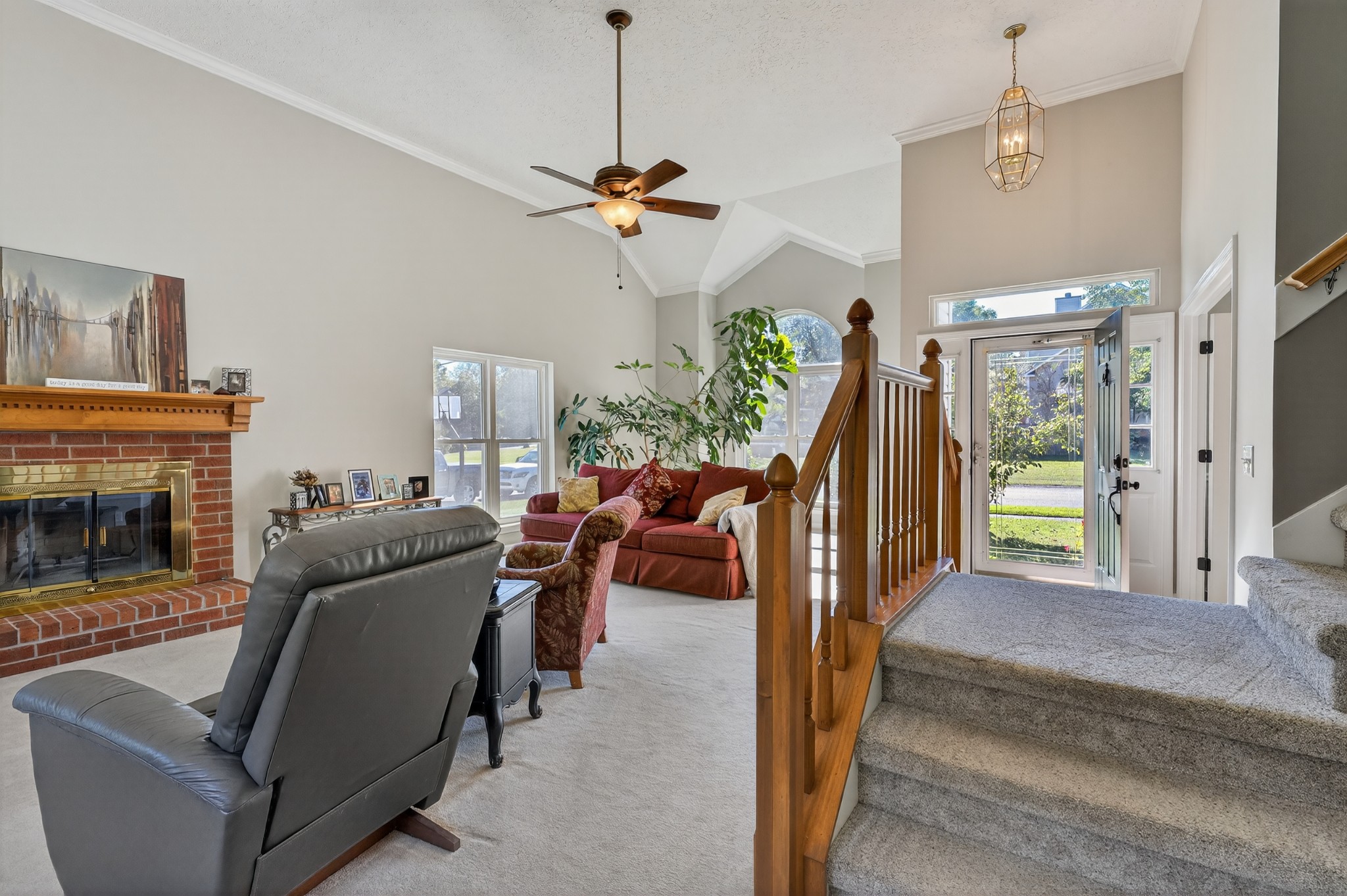 2112 Brookstone Dr