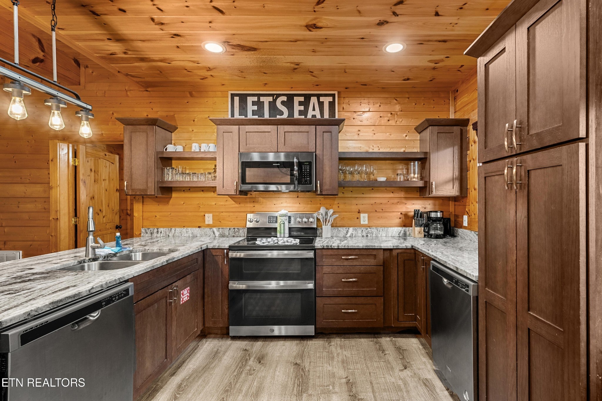 315 Caney Creek Rd