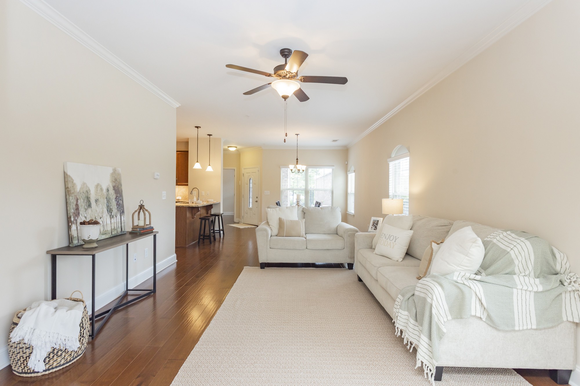 300 Thesing Ct