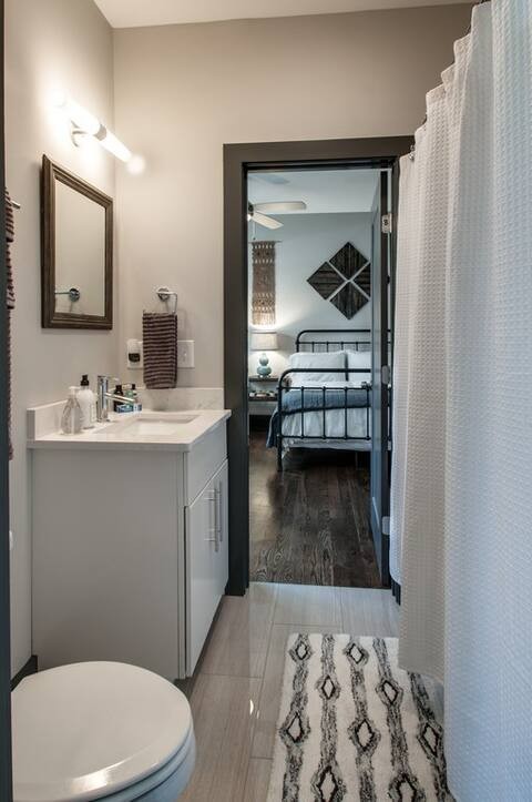1069 2nd Ave S Unit A Nashville - 3655605444