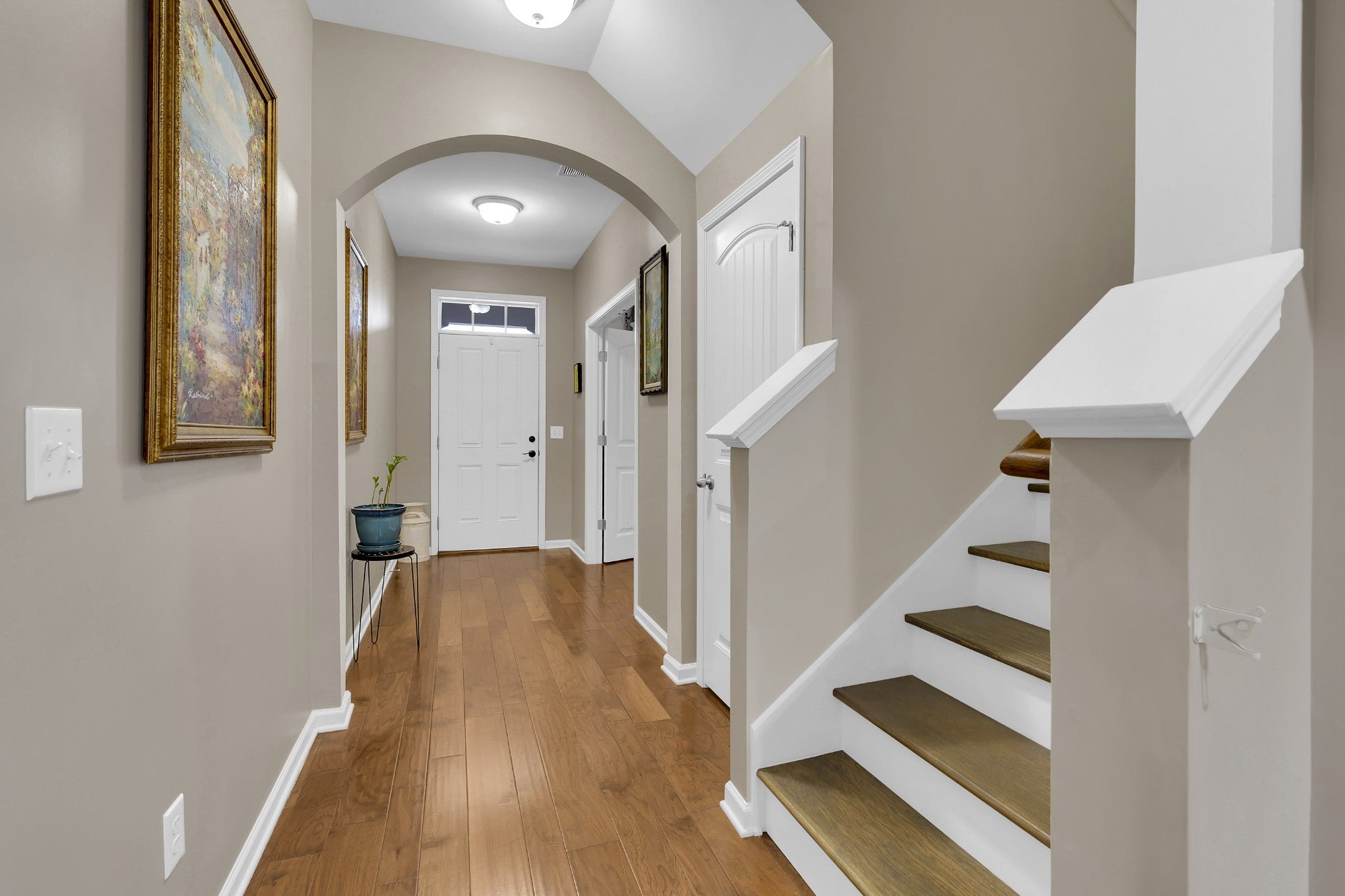 3503 Lantern Ln