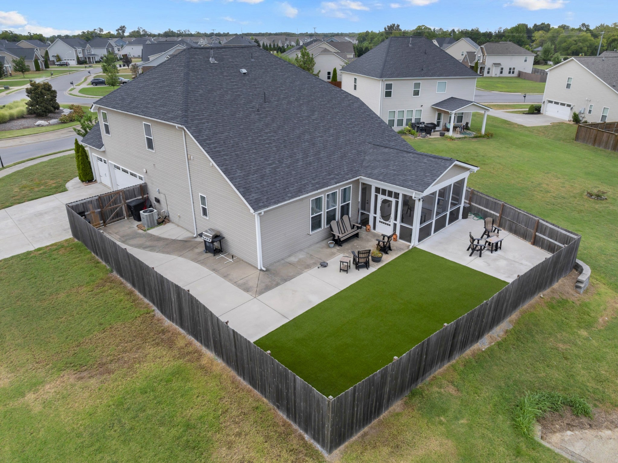3503 Lantern Ln