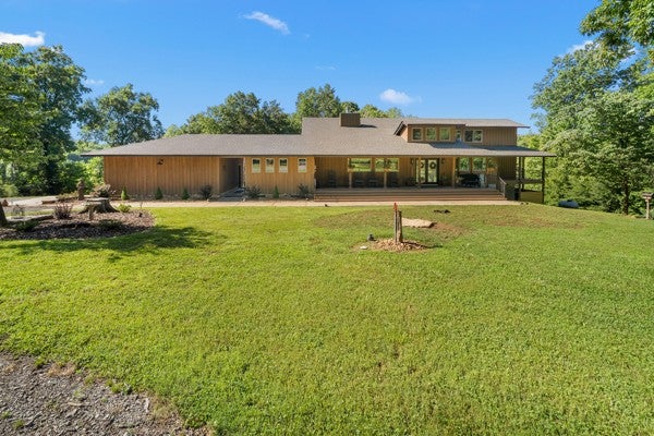 2900 Tanyard Hill Rd