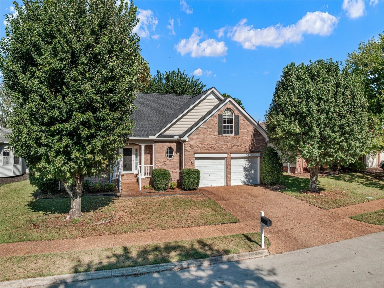 453 Essex Park Cir