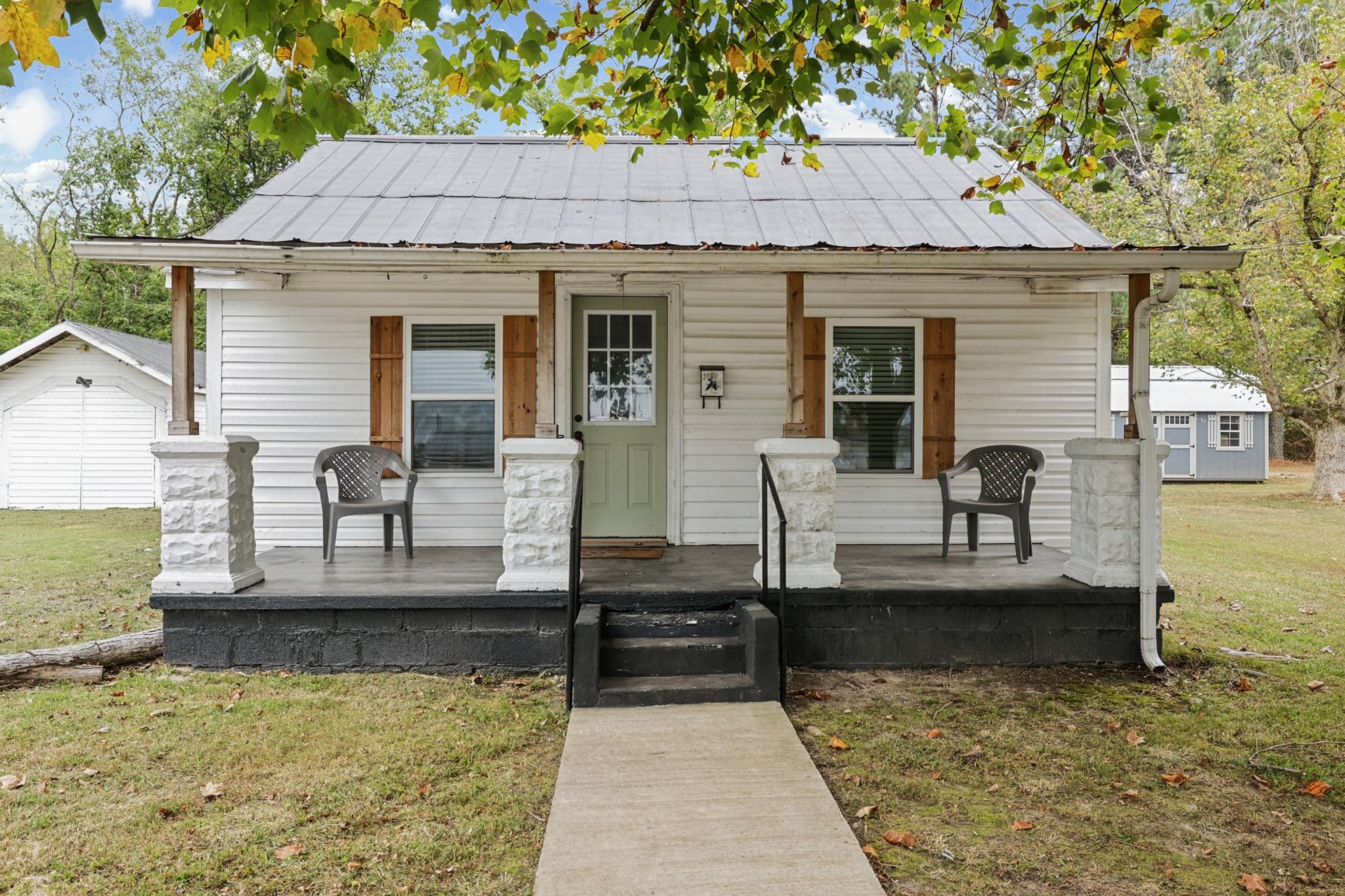 219 Cedar St