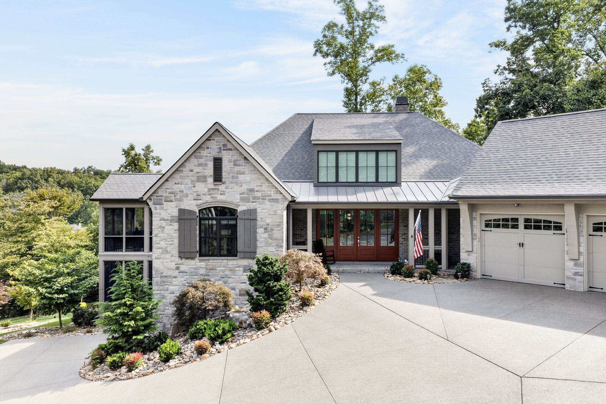 142 Pineridge Loop