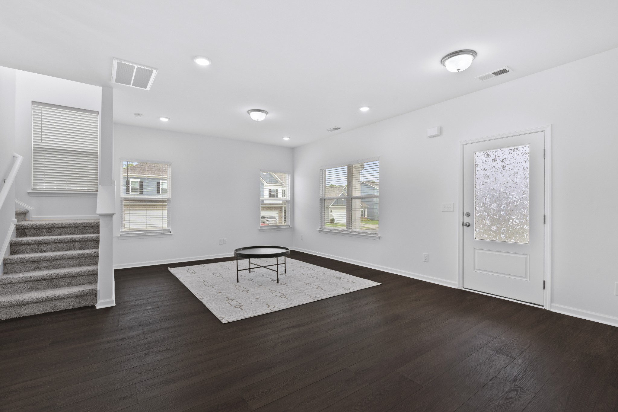 350 Canonbury Dr
