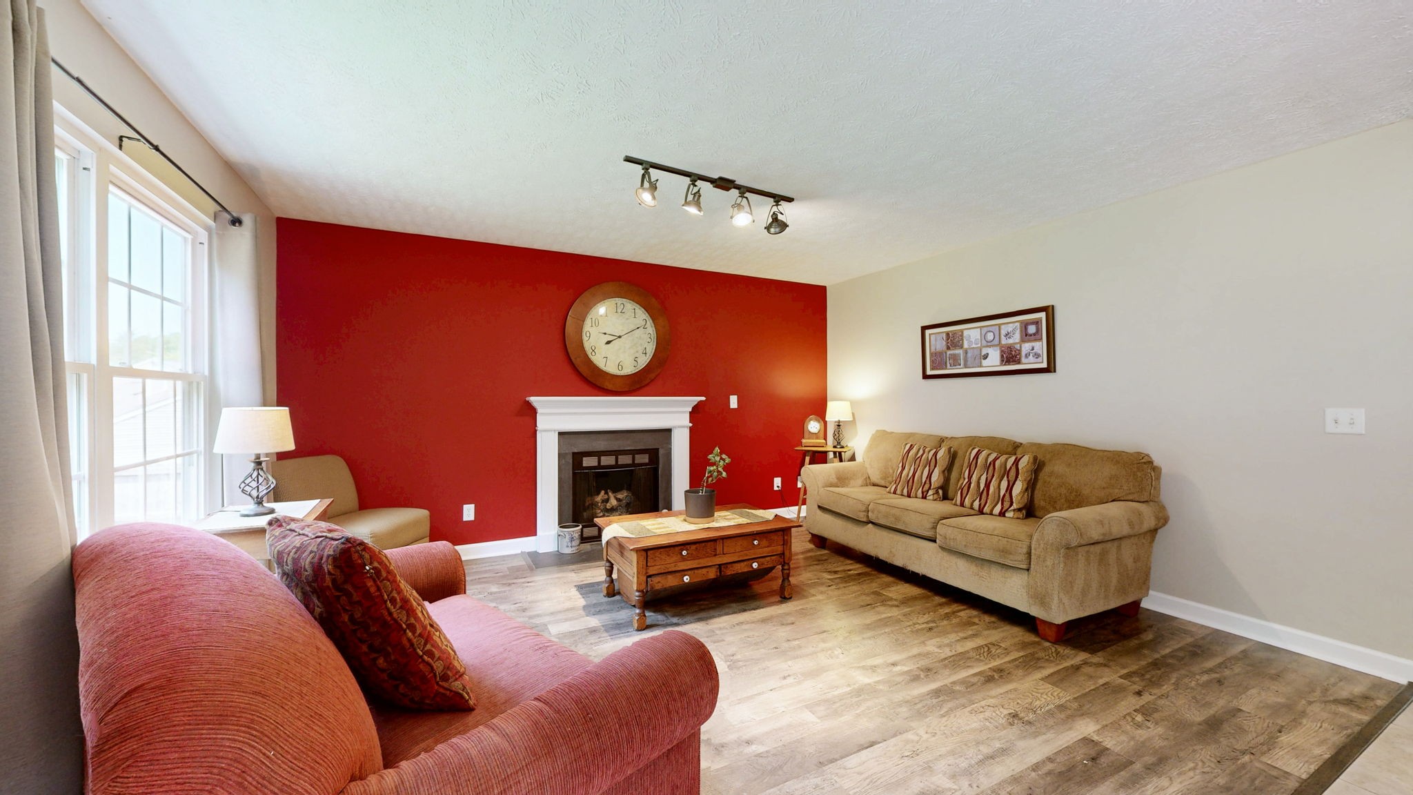 6007 Crestview Ct