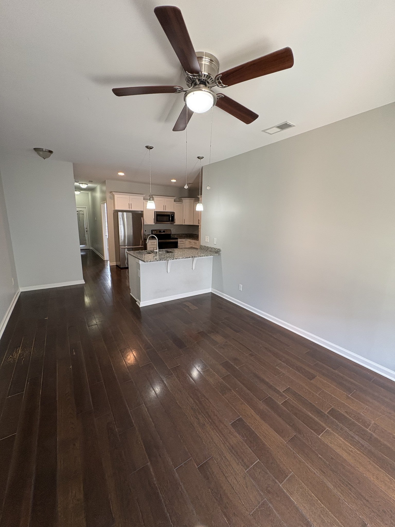 1305 Villa Cir