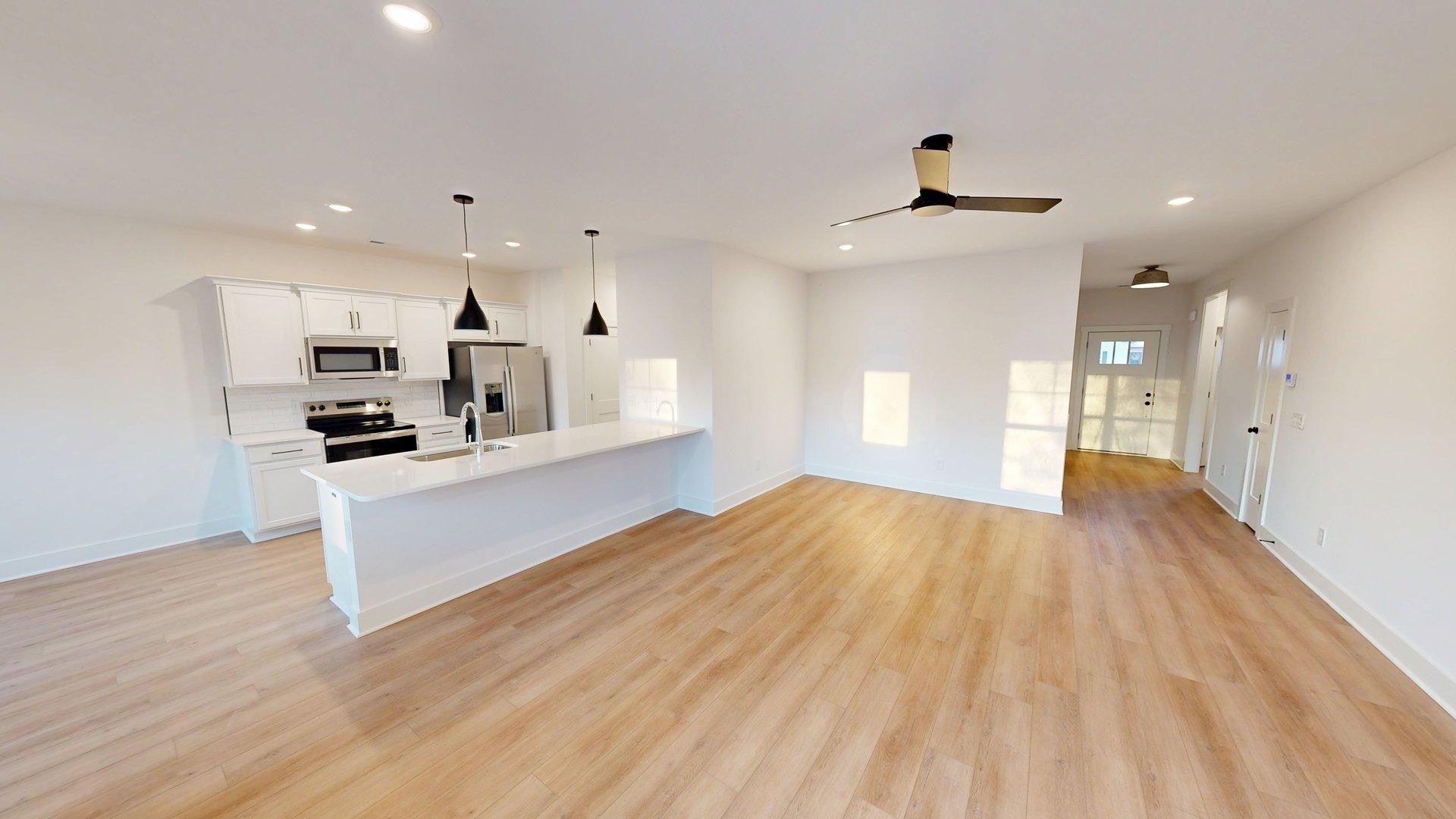 1214 Euclid Dr