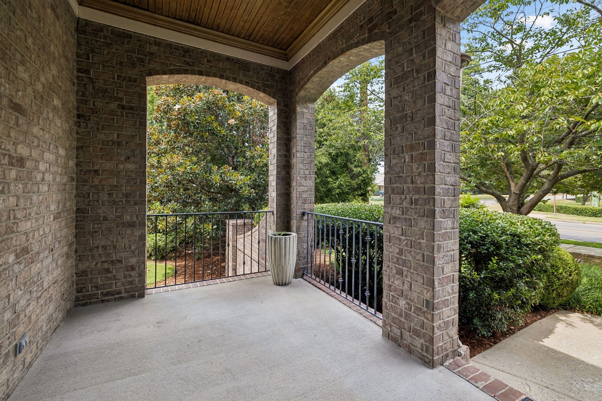 1749 Glen Echo Rd