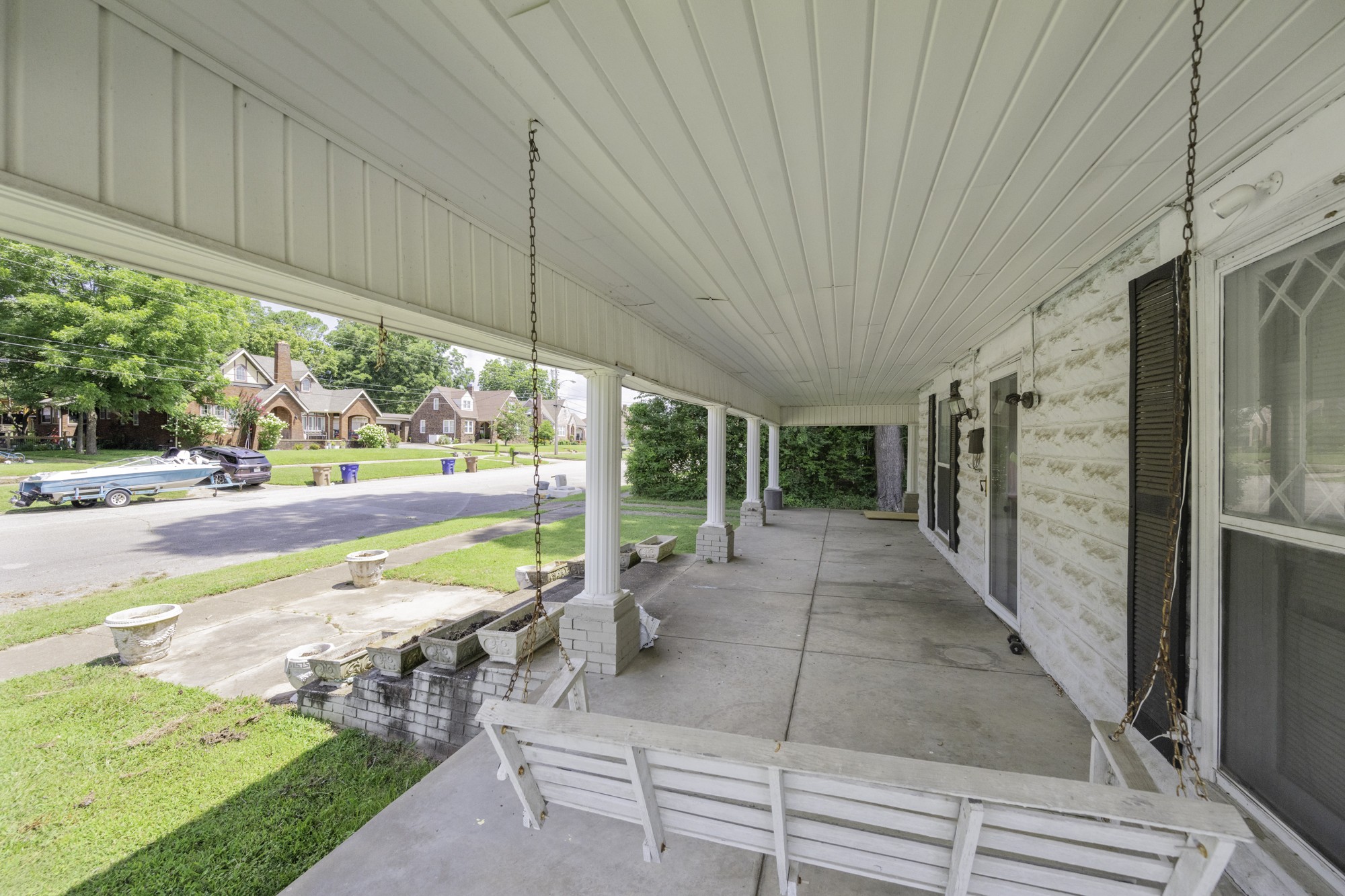 107 Monroe Ave