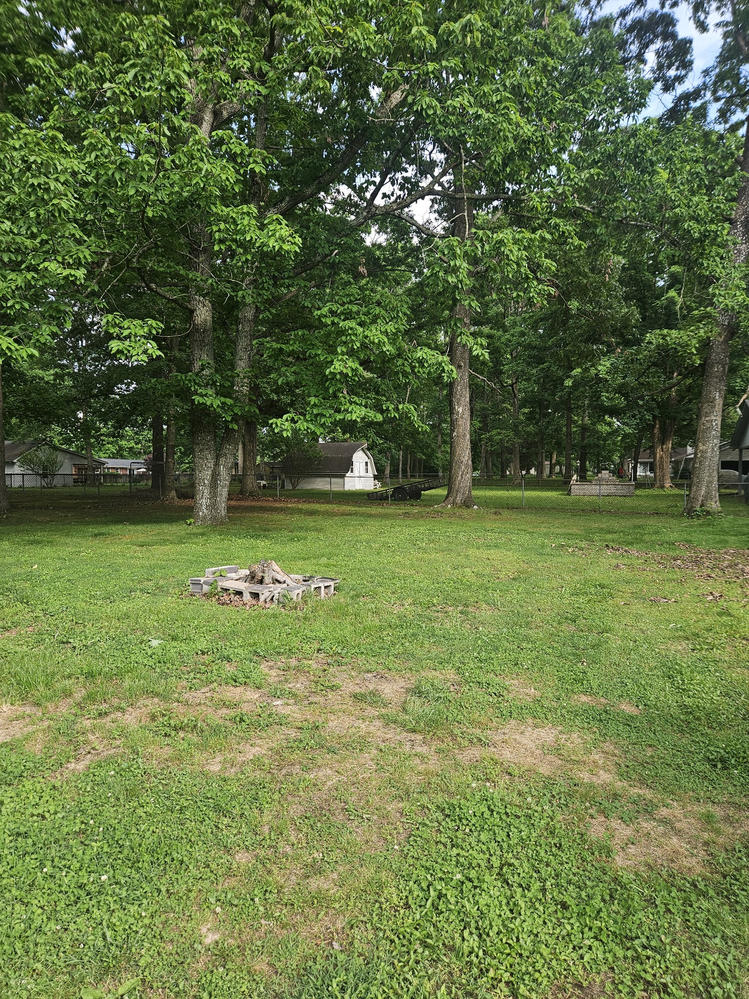 1414 Hillwood Cir