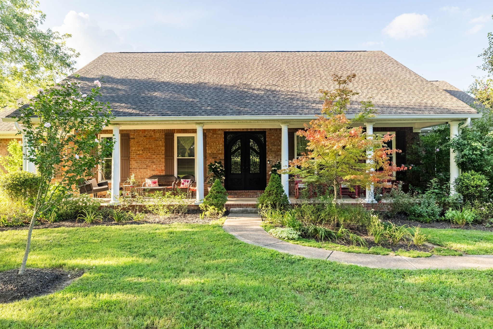 2214 Henpeck Ln