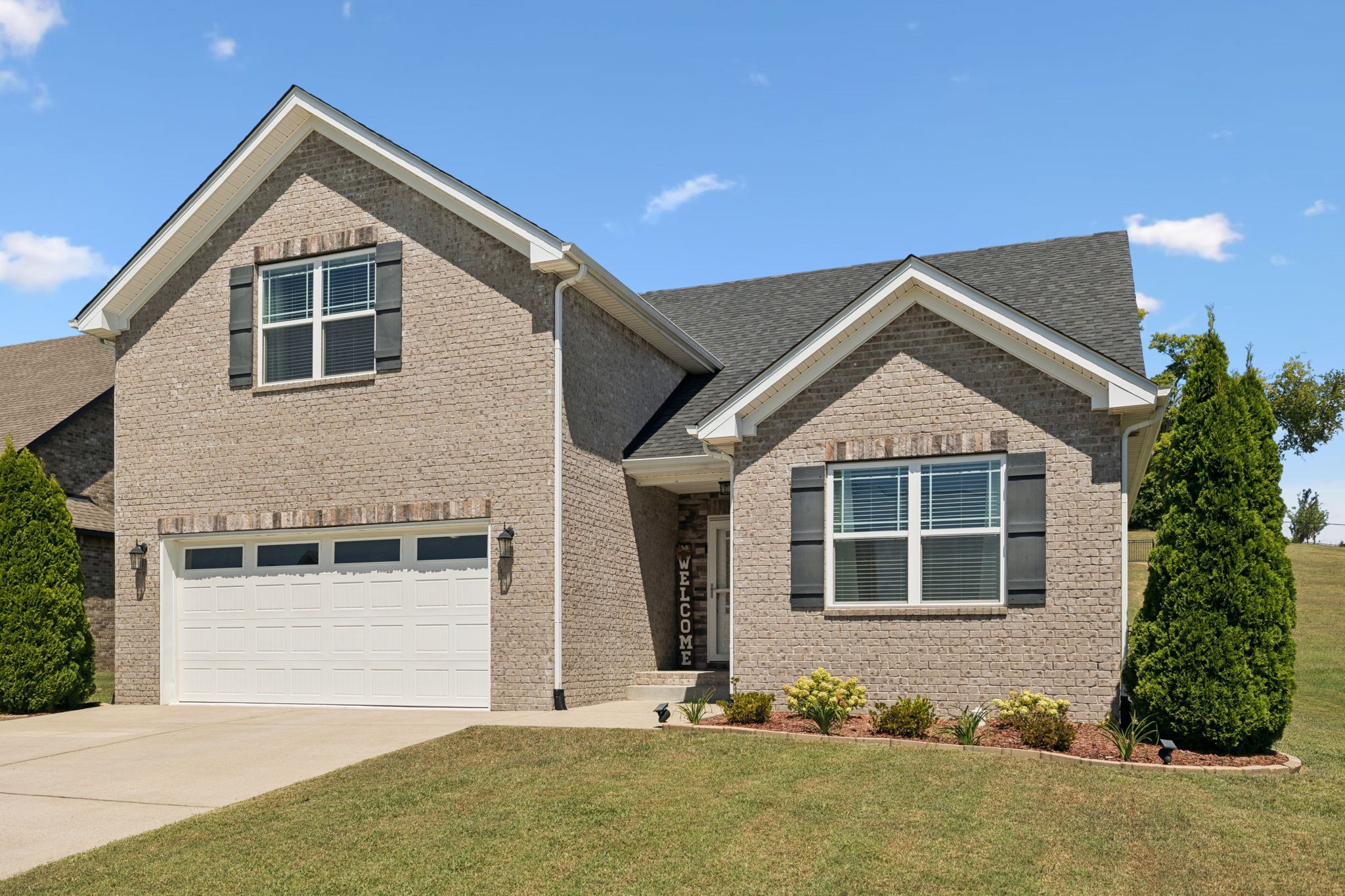 214 Hutch Ct
