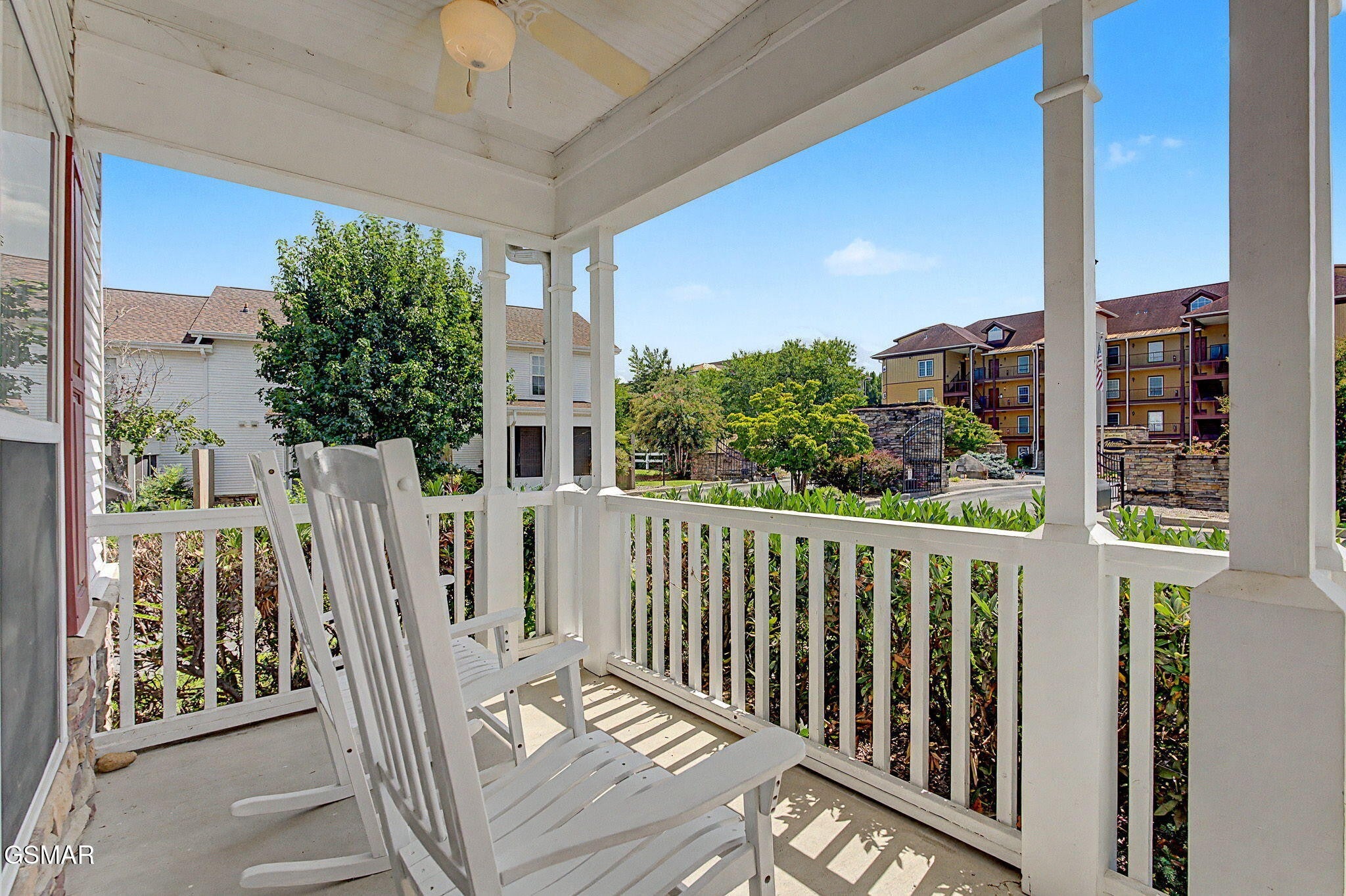 503 Apple View Way 105