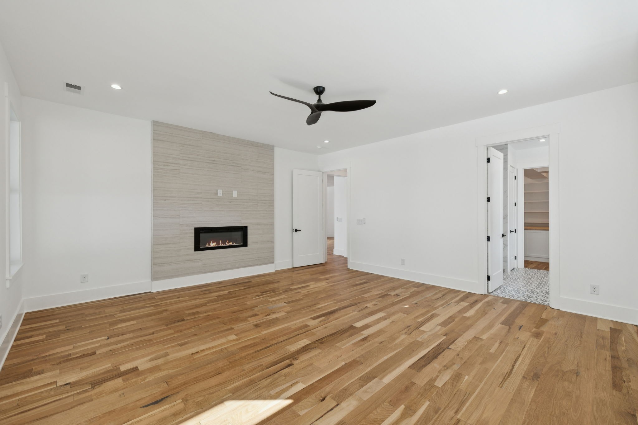 Nashville, Tennessee, 37204, United States, 1 Bedroom Bedrooms, ,2 BathroomsBathrooms,Residential,Pending,2034002