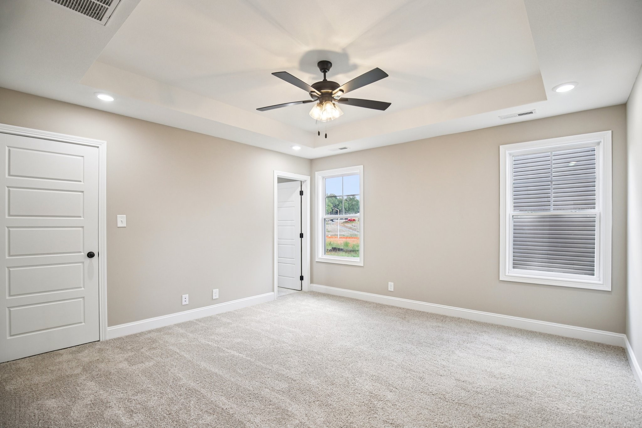 Clarksville, Tennessee 37040, United States, 3 Bedrooms Bedrooms, ,2 BathroomsBathrooms,Residential,Active,108525