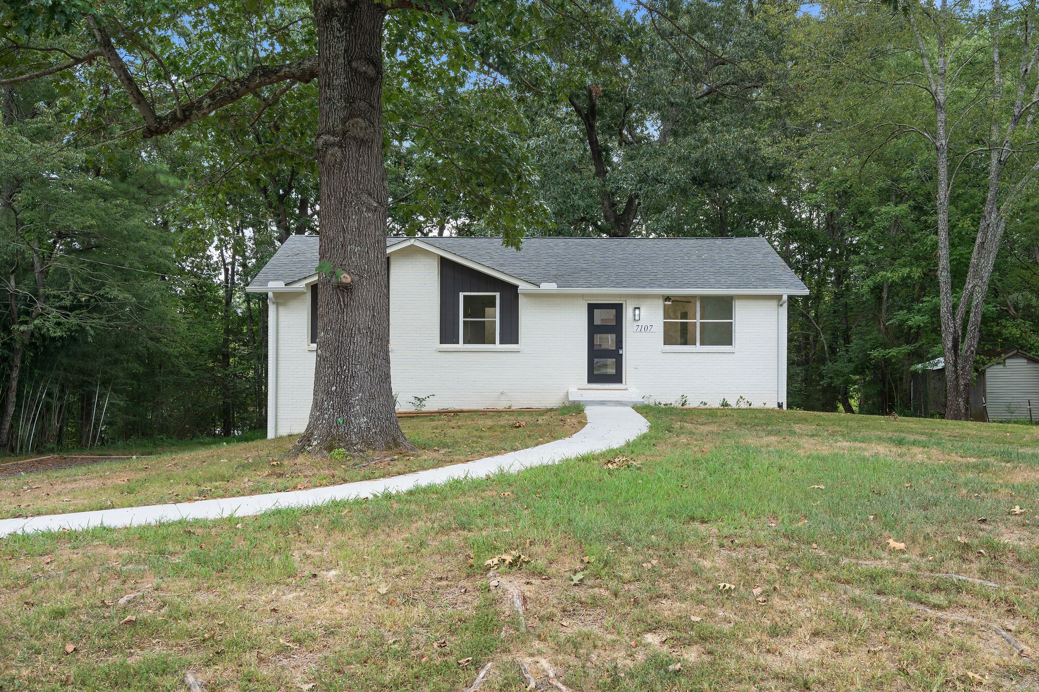 7107 Timberlane Dr