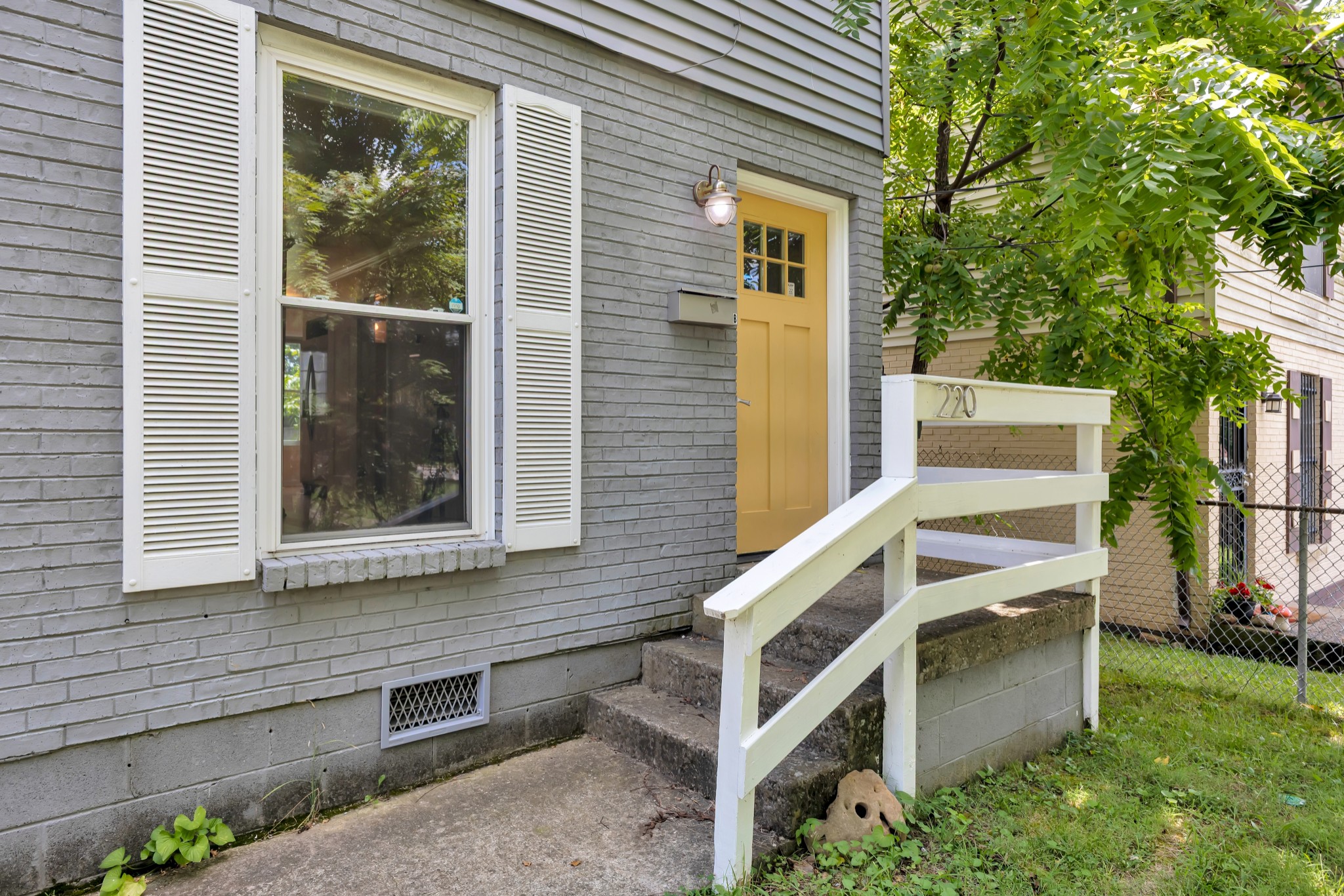 220 Berry St