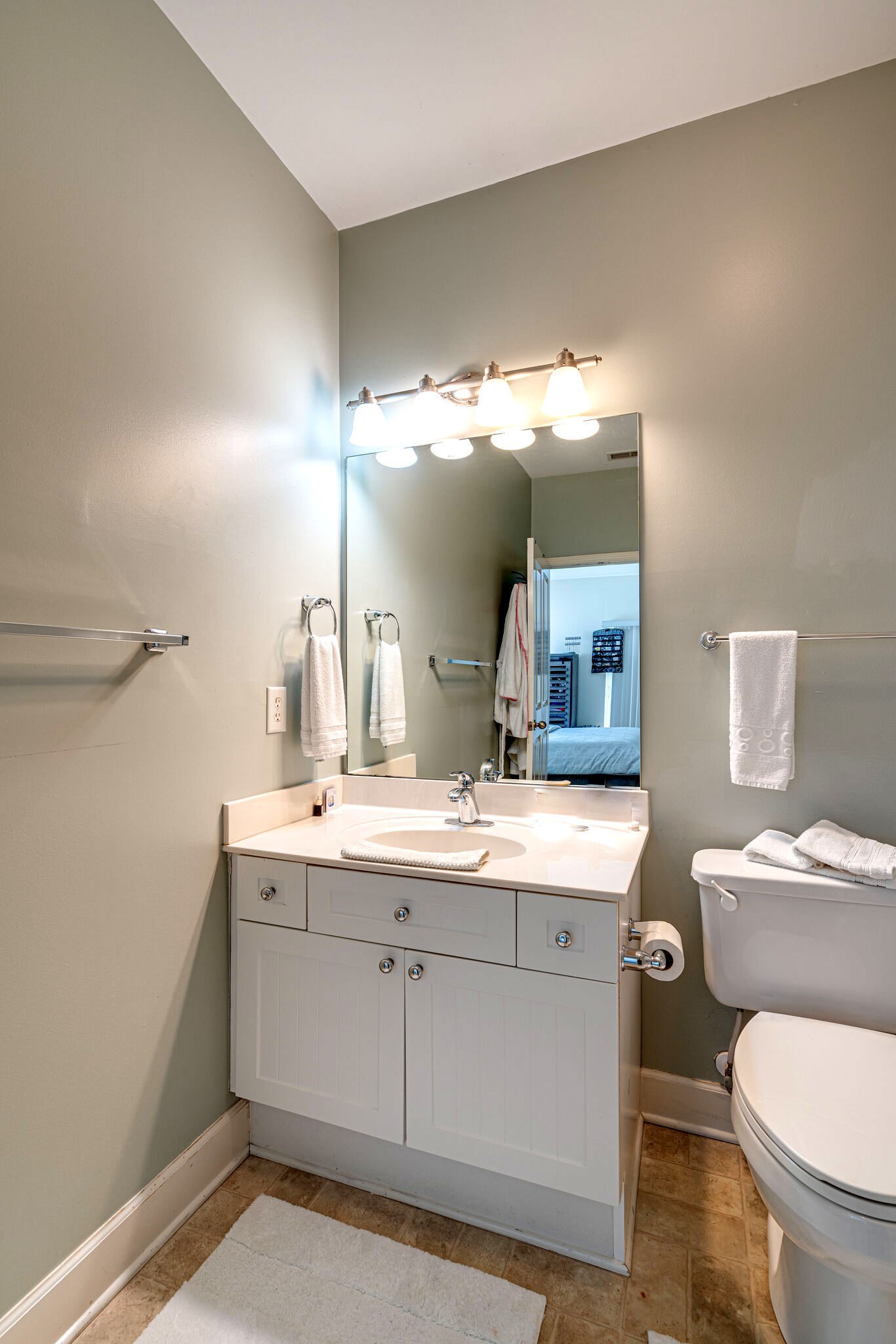 Photo 11 of 17 of 7234 Althorp Way 1 condo