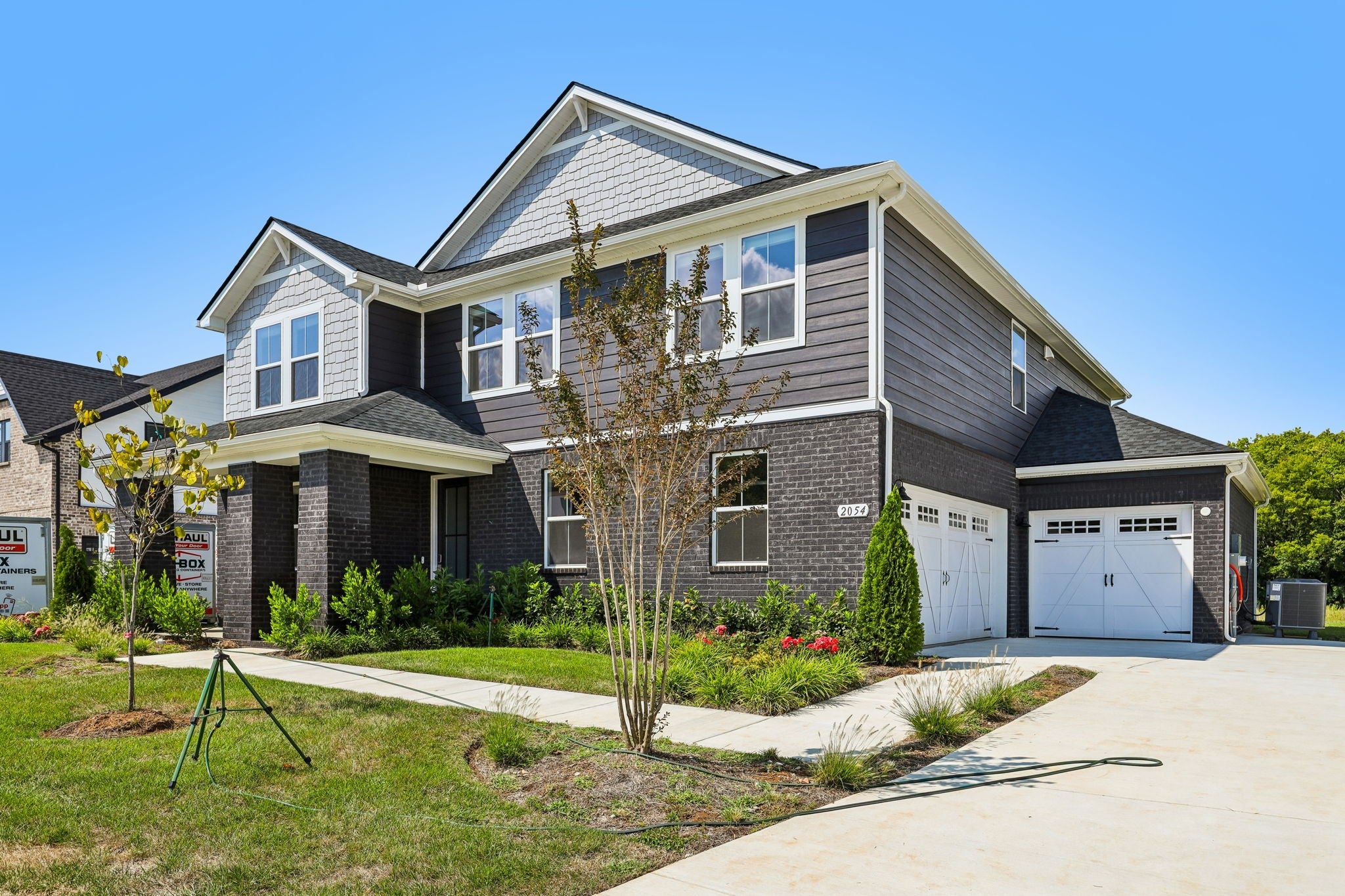 2054 Riley Park Dr