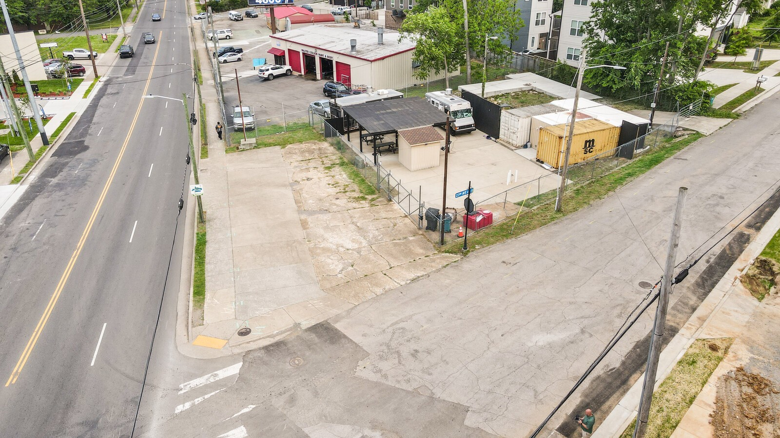 2300 Clarksville Pike