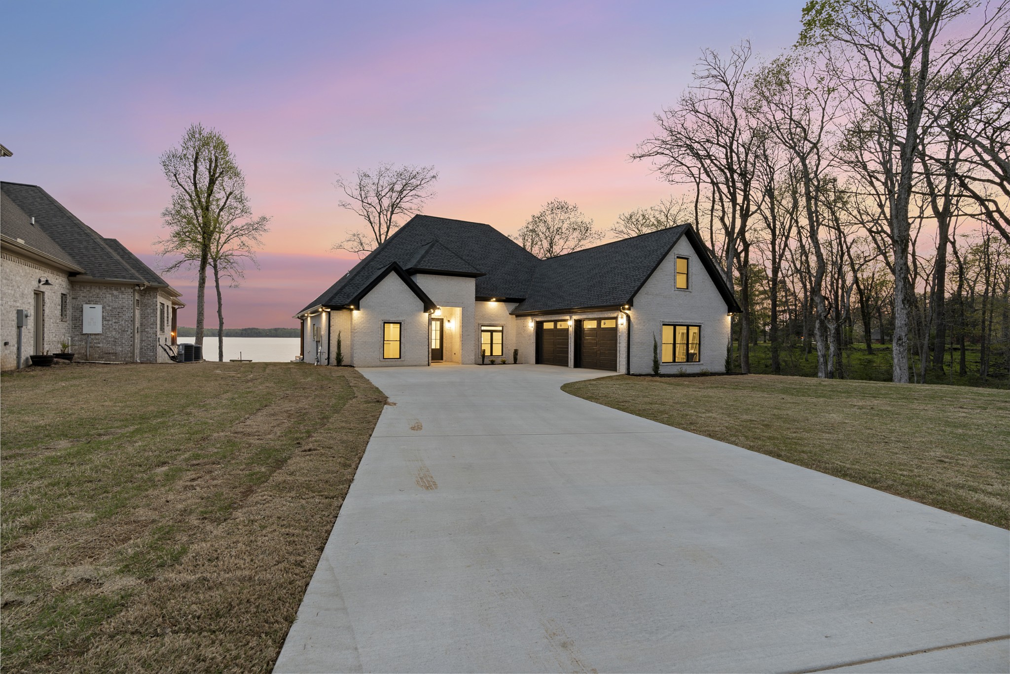 199 Beach Road N