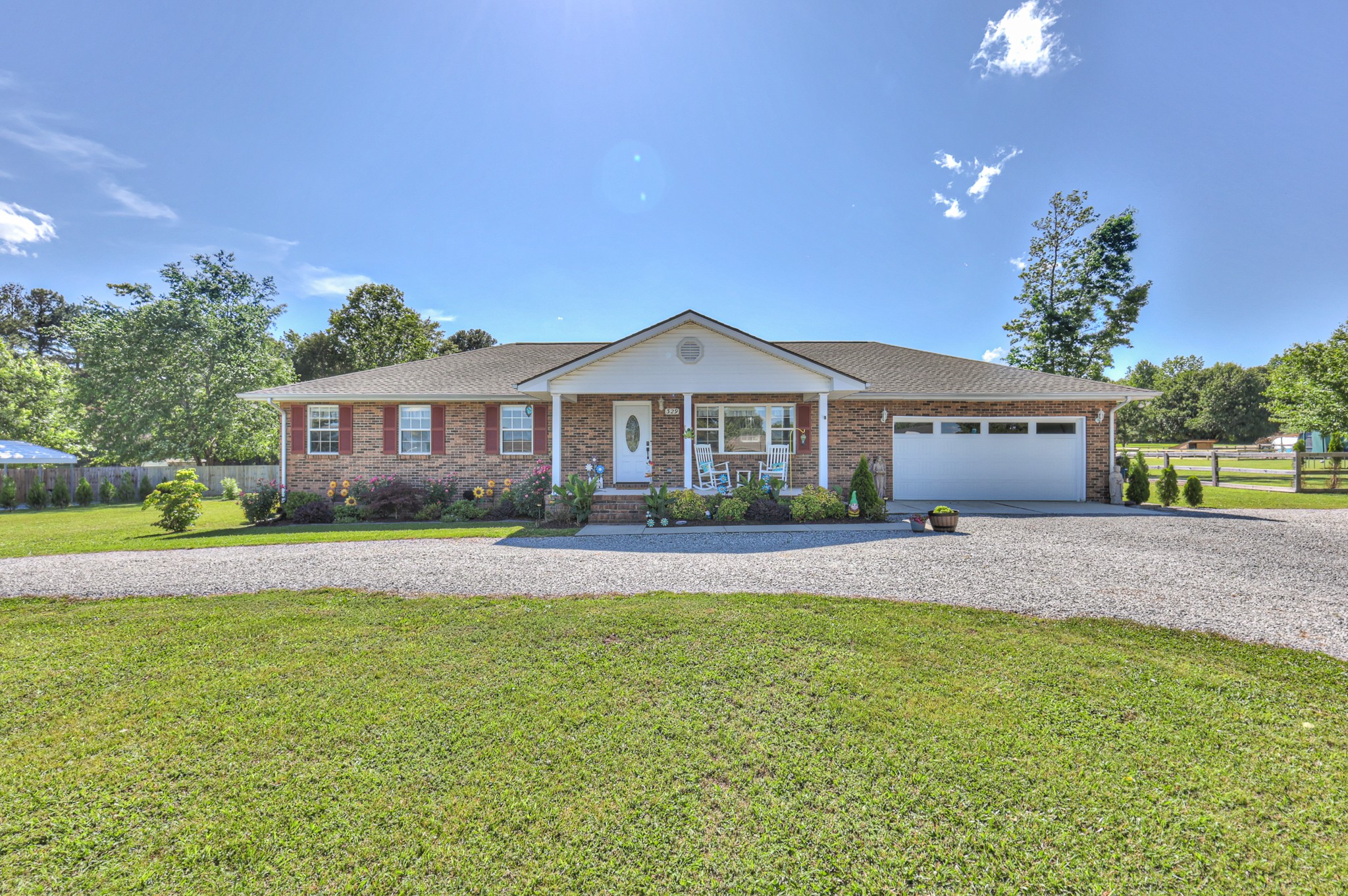329 Grandview Dr