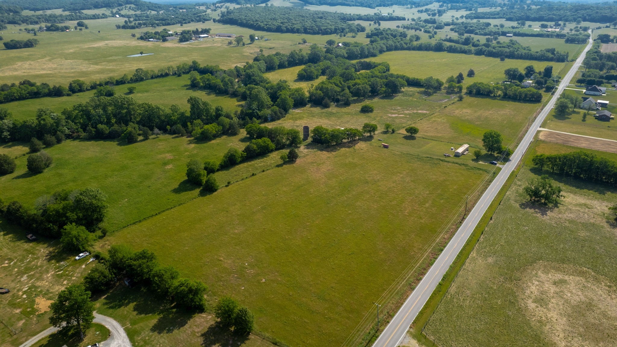2393 Trousdale Ferry Pike