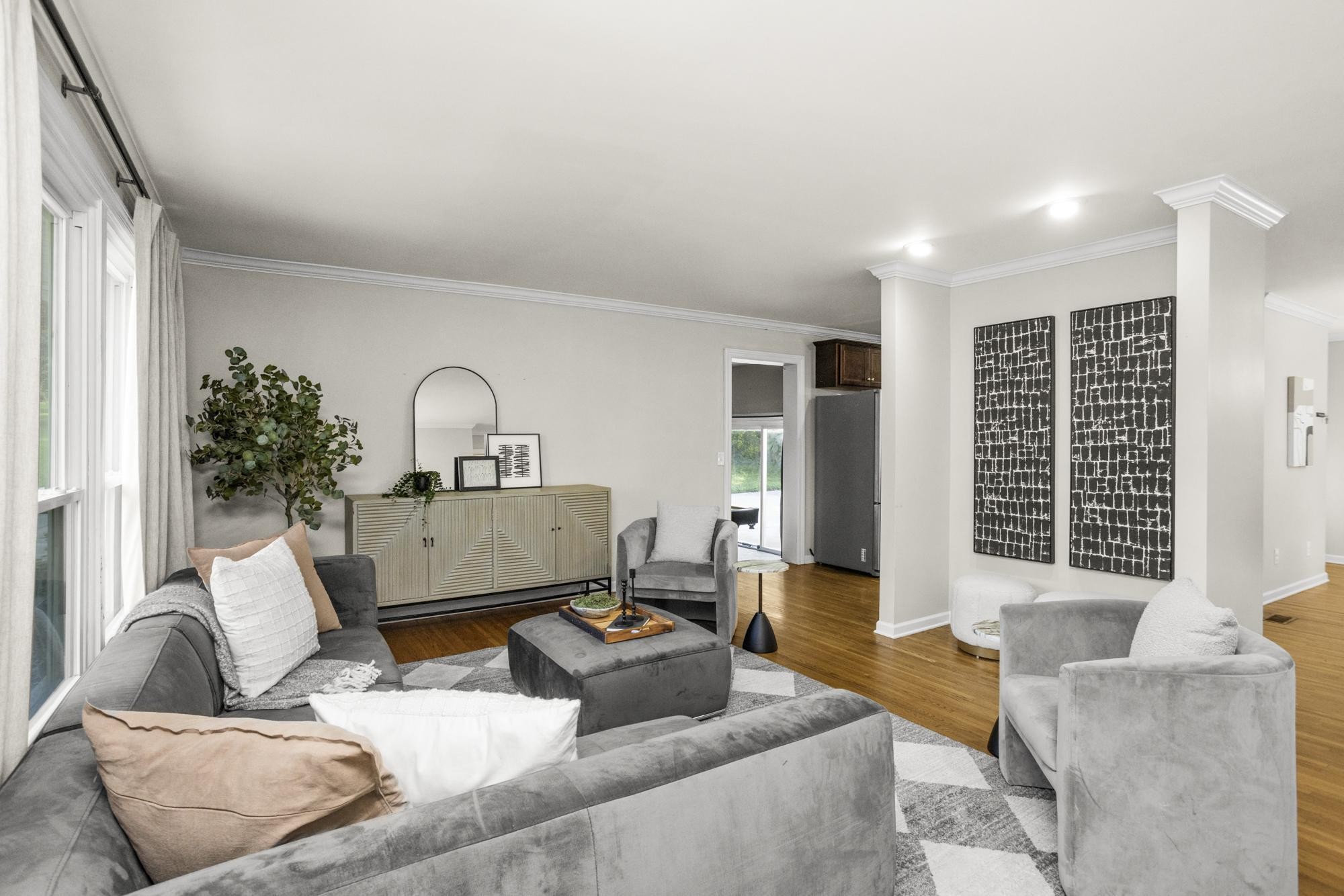 310 Randall Dr