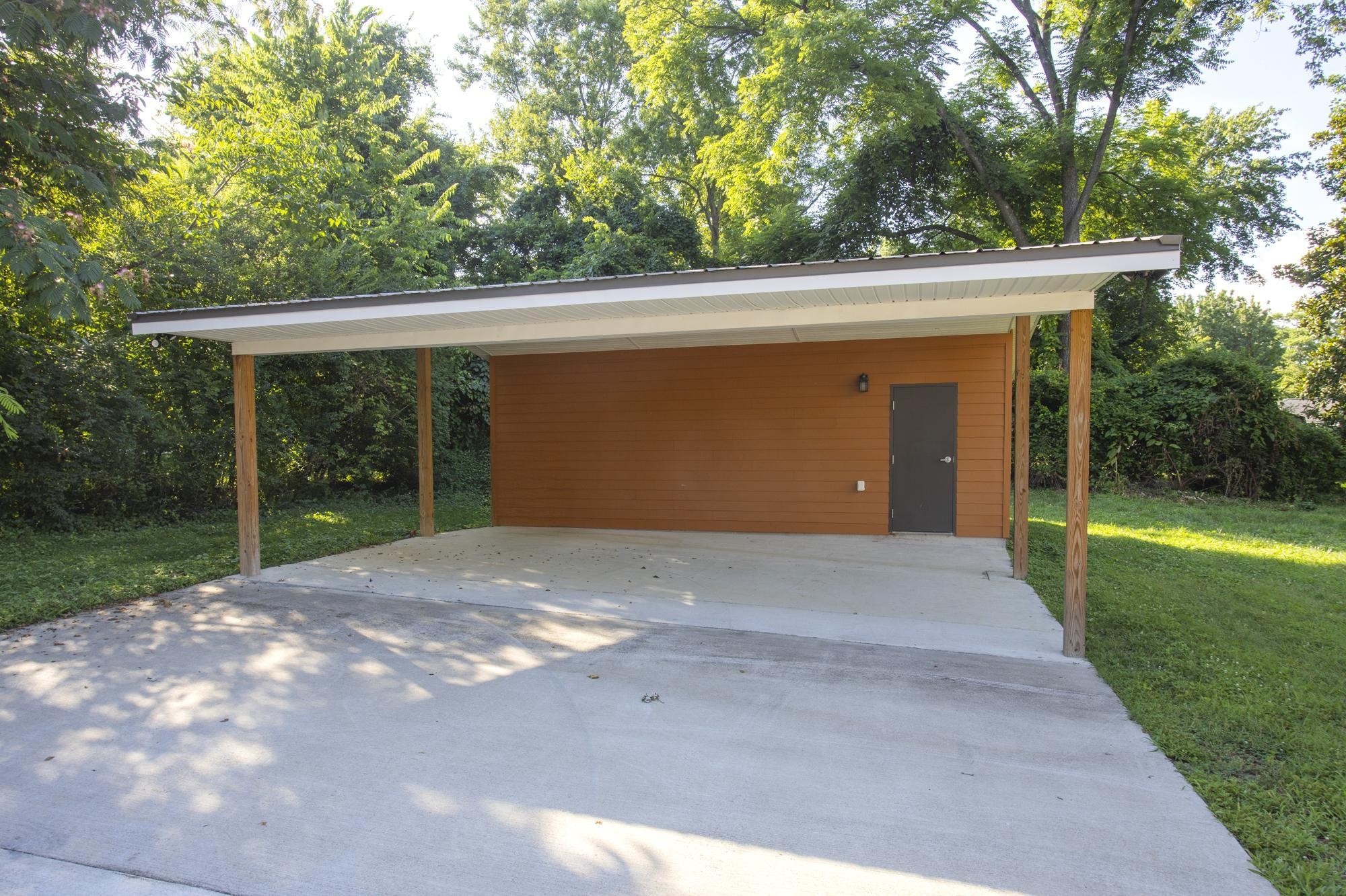 310 Randall Dr