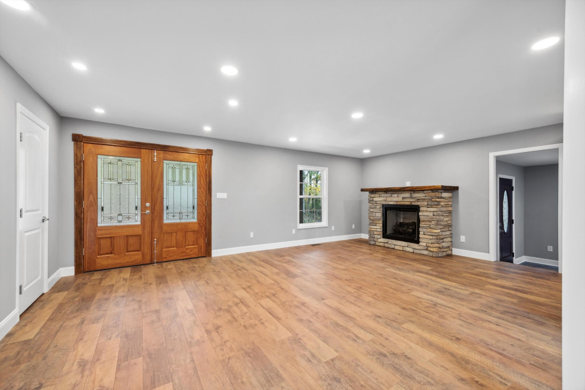 4243 NW Hopewell Drive