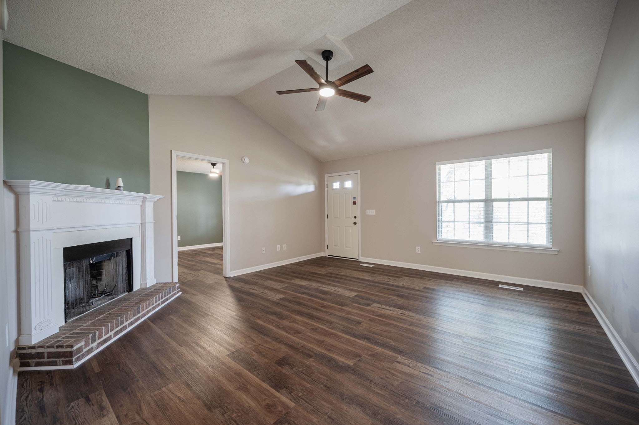 206 Caribou Trl - Photo 4