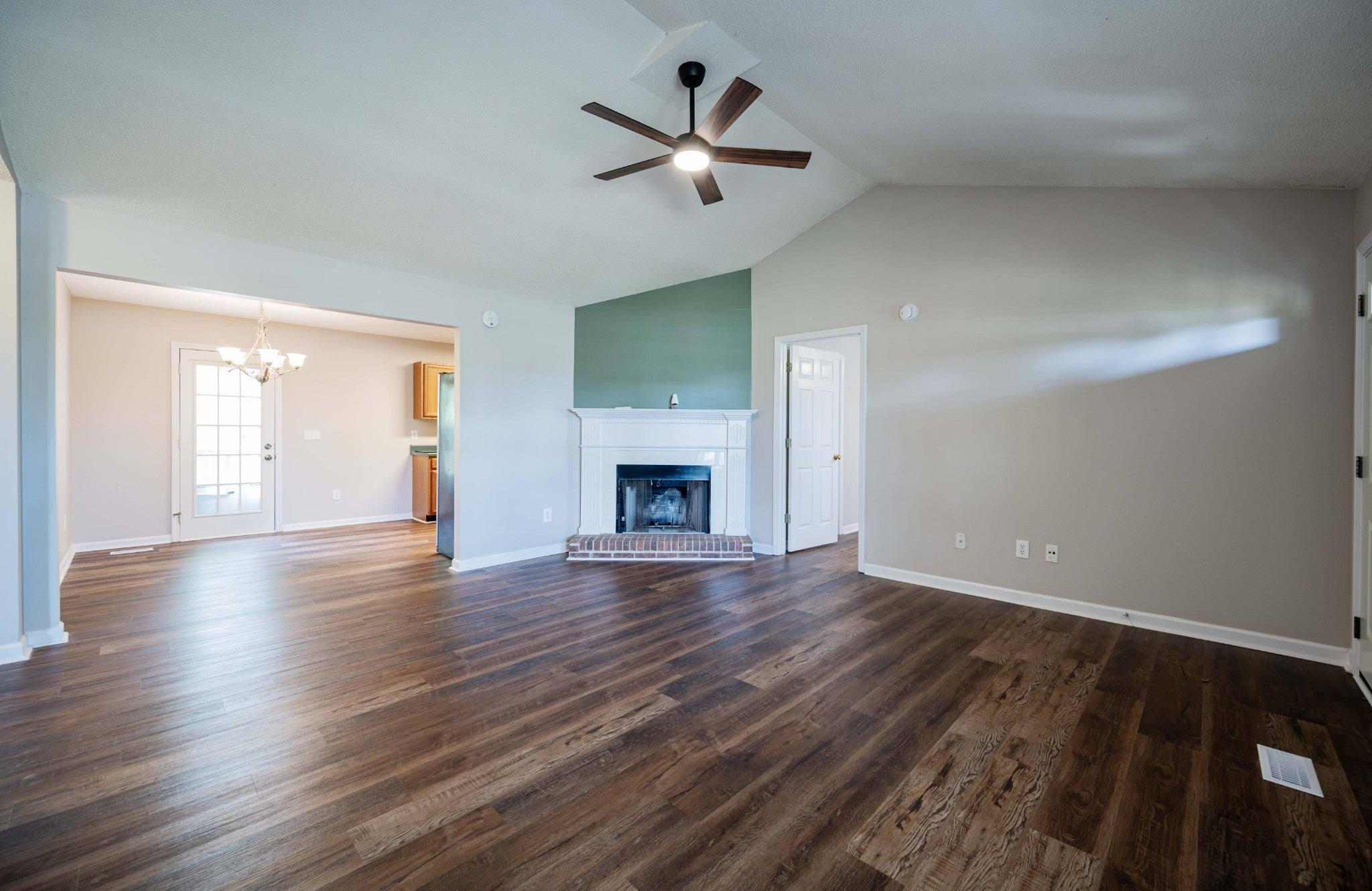 206 Caribou Trl - Photo 3