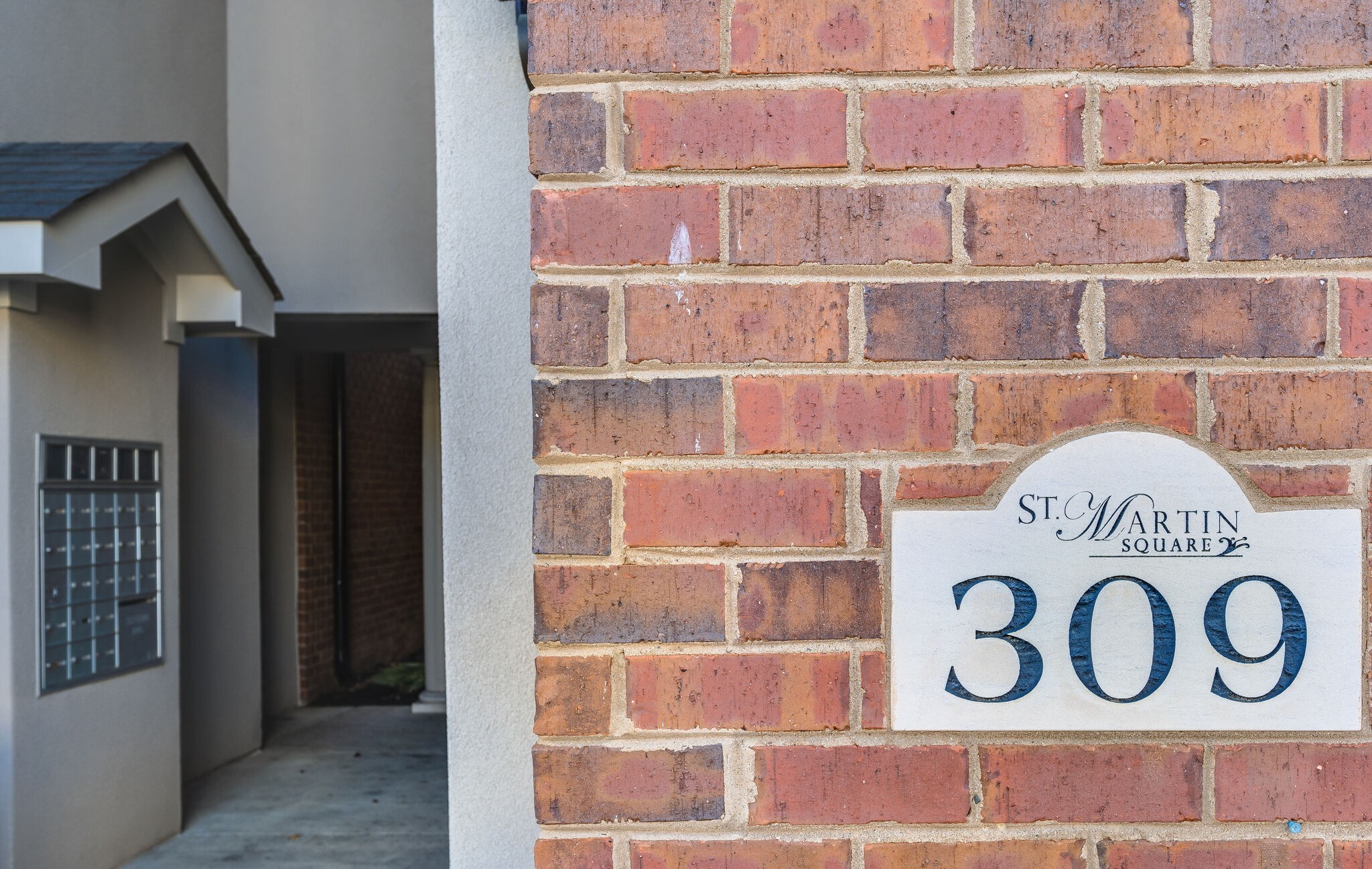 309 Seven Springs Way 403
