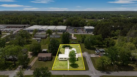 1300 S Polk St Tullahoma TN 37388