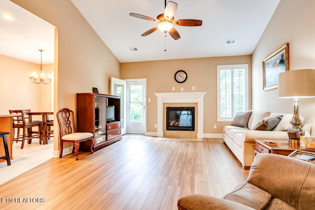 3807 Honeytree Lane