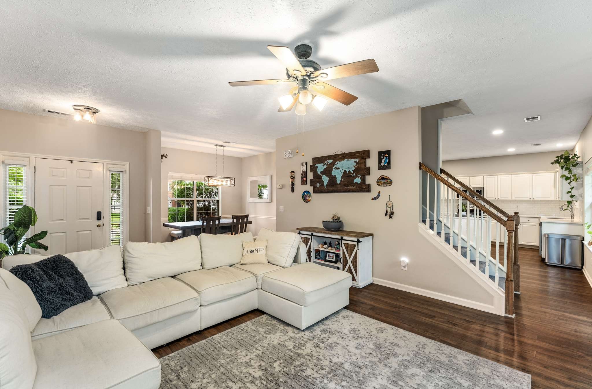 7017 Penbrook Dr