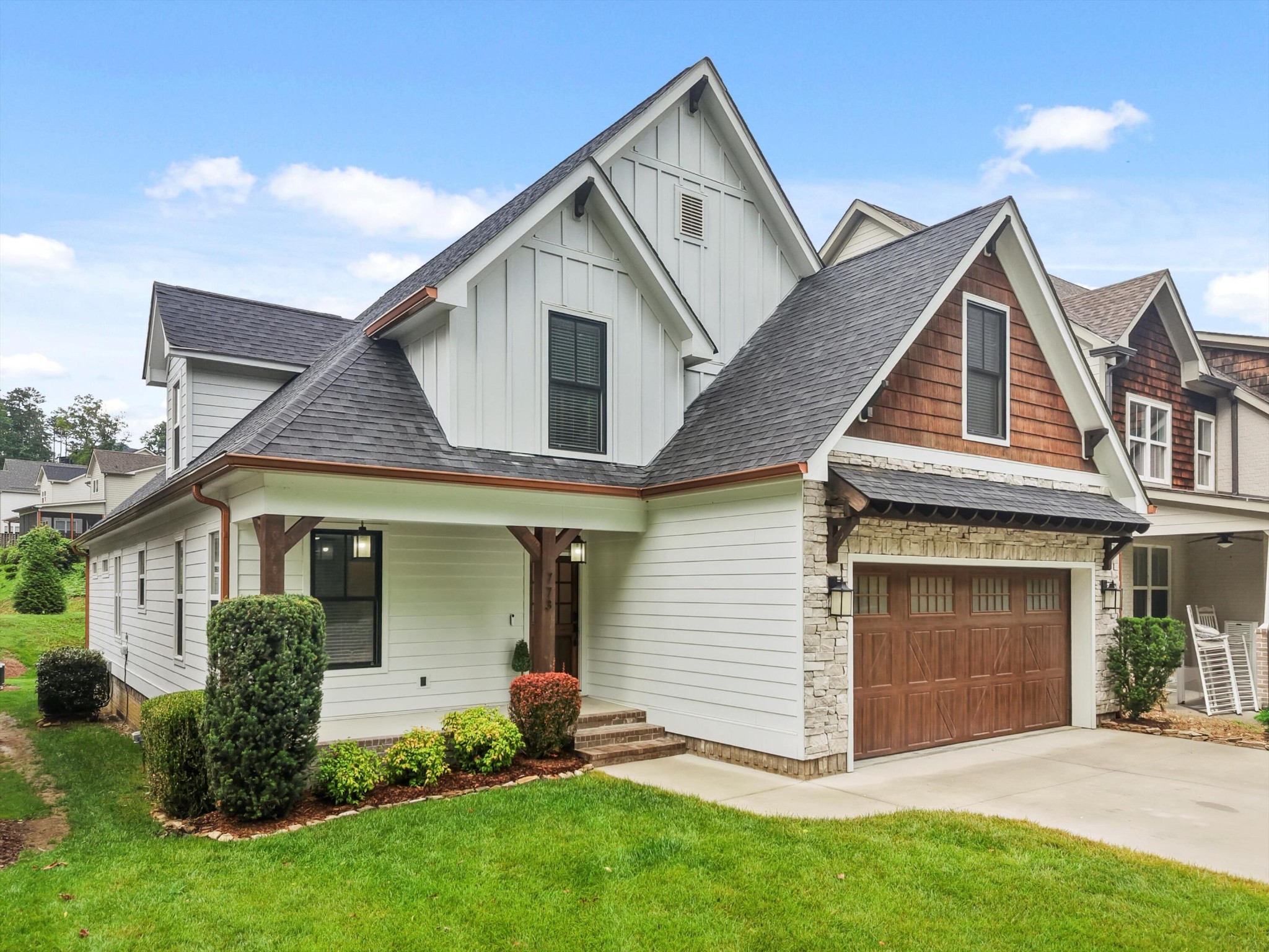 773 Curve Street